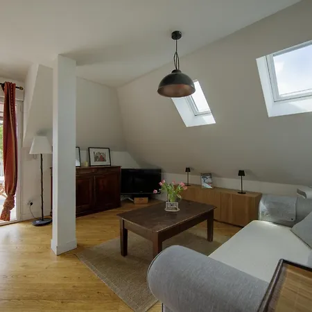 Appartement Dignan - A Moins D'1 Km De La